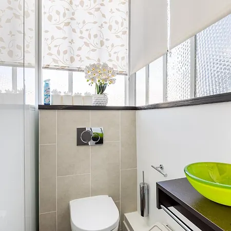 Guestready - Bright With Arc De Triomphe View Apartment